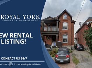 266 Flora St, Ottawa, ON K1R5R9