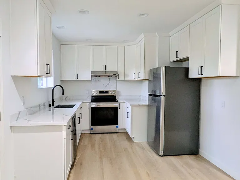 4164 Wilson Ave #A — Photo 1