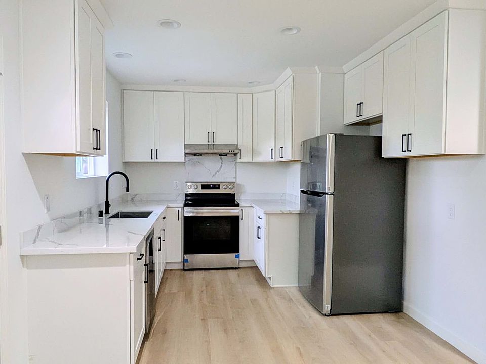 1st image of 4164 Wilson Ave #A