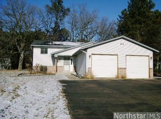 5850 267th St, Wyoming, MN 55092