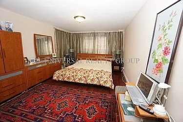 Sold by Universal Realty Group