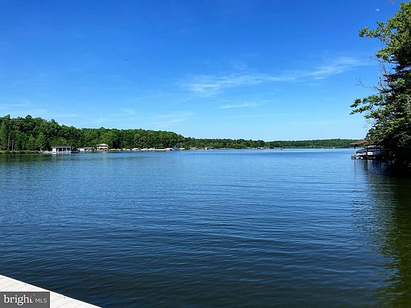 3rd image of Fisher Dr