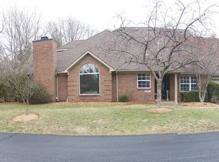9801 Lockyear Ct, Louisville, KY 40241