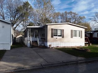 829 Victory, Justice, IL 60458