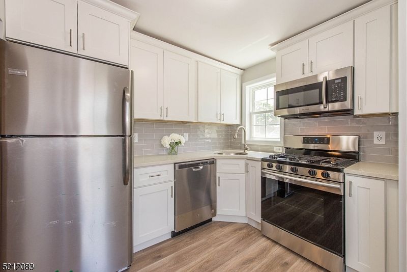 1st image of 14-16 Montague Pl