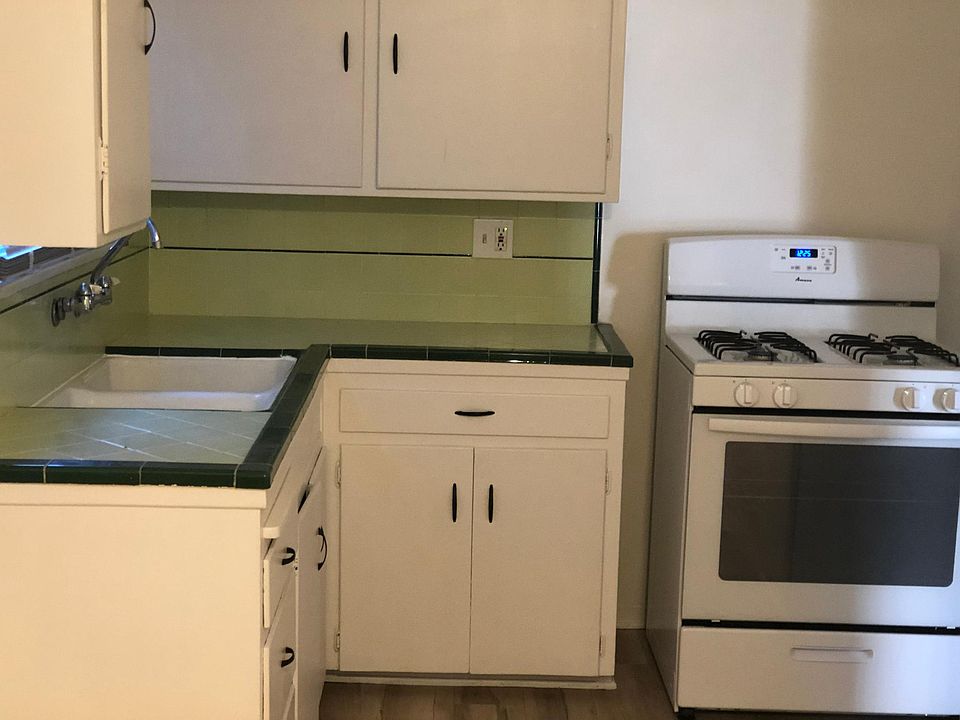 2nd image of 331 W Alameda Ave #B
