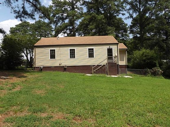 2nd image of 8521 Weldon Dr