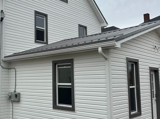 573 Bedford St #1, Claysburg, PA 16625