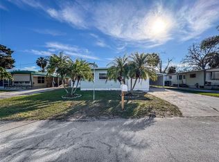 6832 Edgewater Dr, New Port Richey, FL 34652