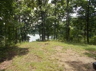 171 Beyers Lake Est, Pana, IL