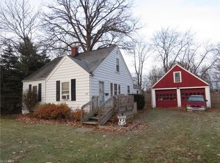 1296 E 354th St, Eastlake, OH 44095