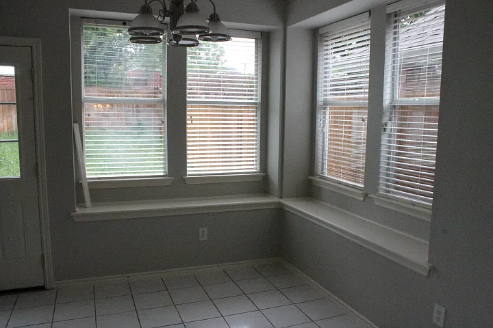 3623 Rodale Way — Photo 4