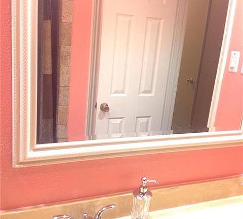 4th image of 829 Russell Ln