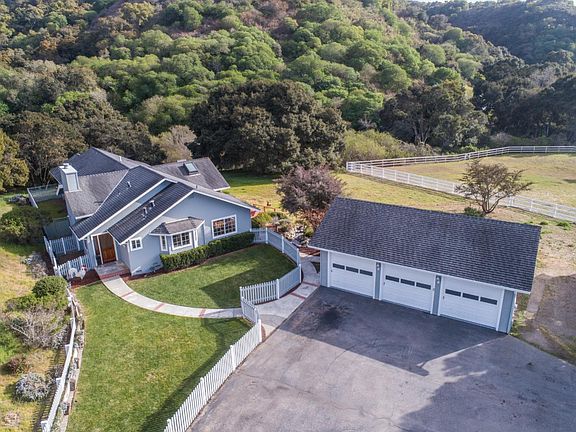 4th image of 20200 Rock Springs Ln