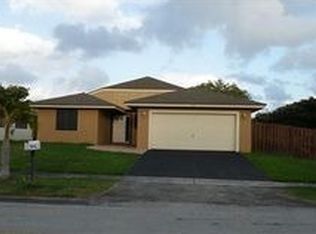 719 SE 3rd Ln, Dania Beach, FL 33004