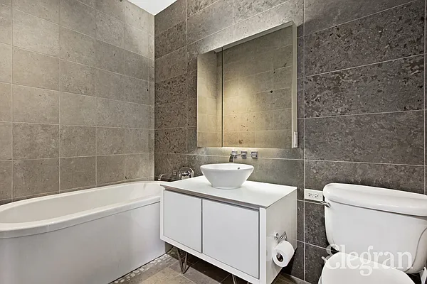 Rented by (Legacy) Elegran | media 13