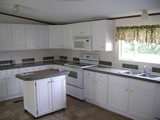 5th image of 40 Mountain Pointe Dr