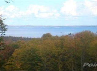 7764 N Gerber Rd, Northport, MI 49670