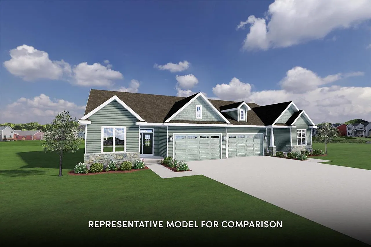2016 Leopold Way photo 1