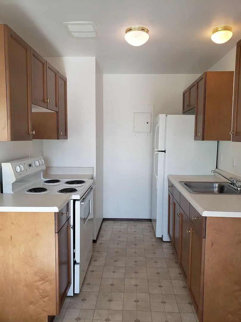 Olympic View Apartments — Photo 1
