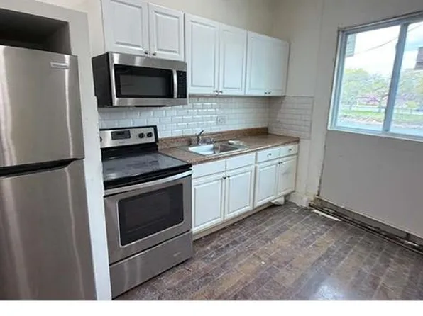 1332 Commerce Ave #M, Bronx, NY 10461