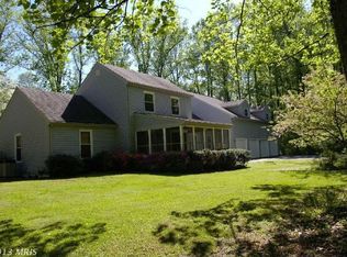 5055 Chestnut Wood Ln, Warrenton, VA 20187