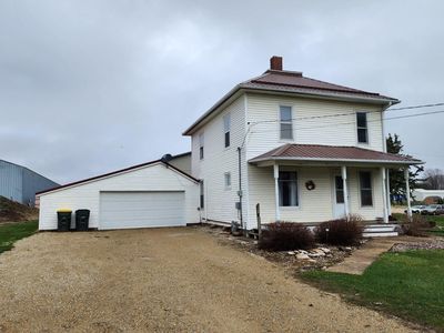 445 8th Ave NW, Waukon, IA, 52172