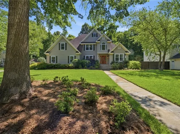 2309 Upper Greens Pl, Virginia Beach, VA 23456