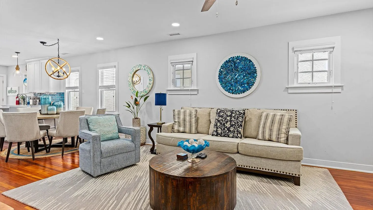 3 bed, 2.0 bath, 1291 sqft, $7,626 — Photo 1