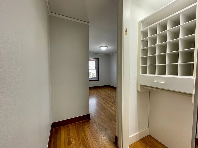 2231 S High St — Photo 11