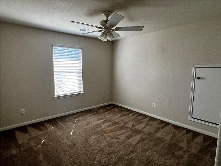10621 Sunflower Dr — Photo 34