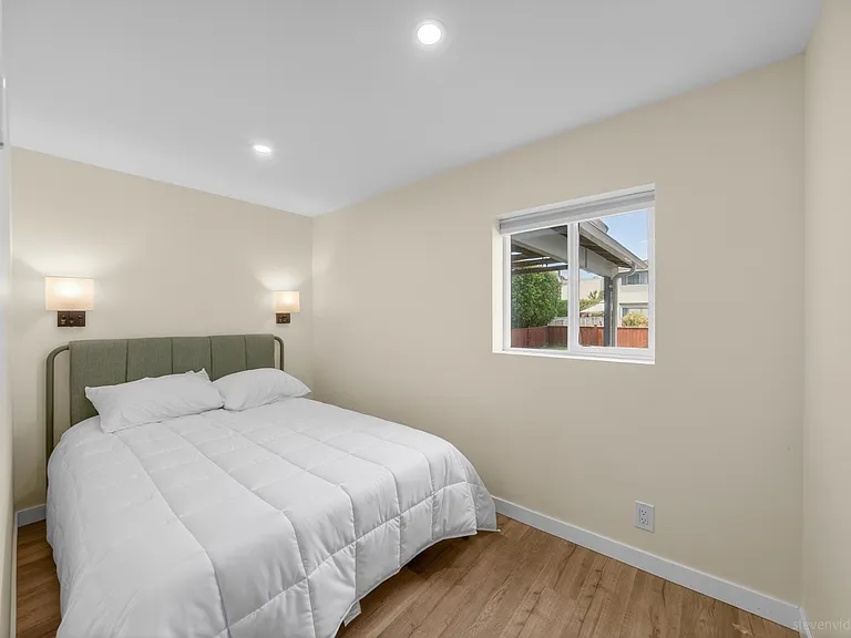 5031 44b Ave — Photo 30