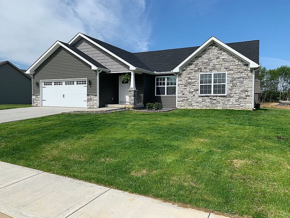 1st image of 137 Diamond Ln