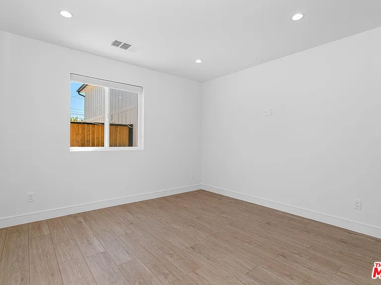 345 Genoa St #ADU — Photo 24
