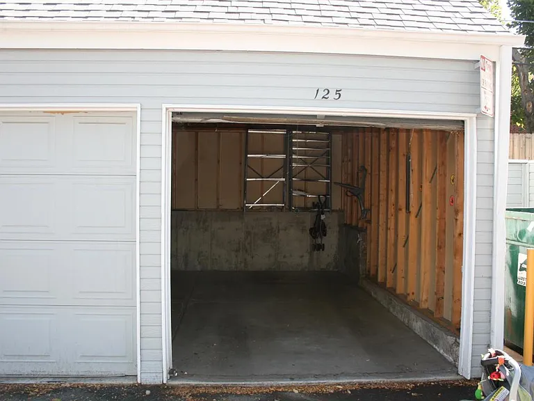 garage, 5725