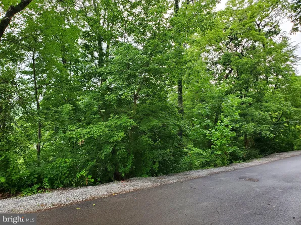 6432 Lakeridge Dr, New Market, MD 21774