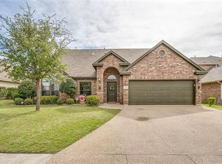 10813 Whitestone Ranch Rd, Benbrook, TX 76126