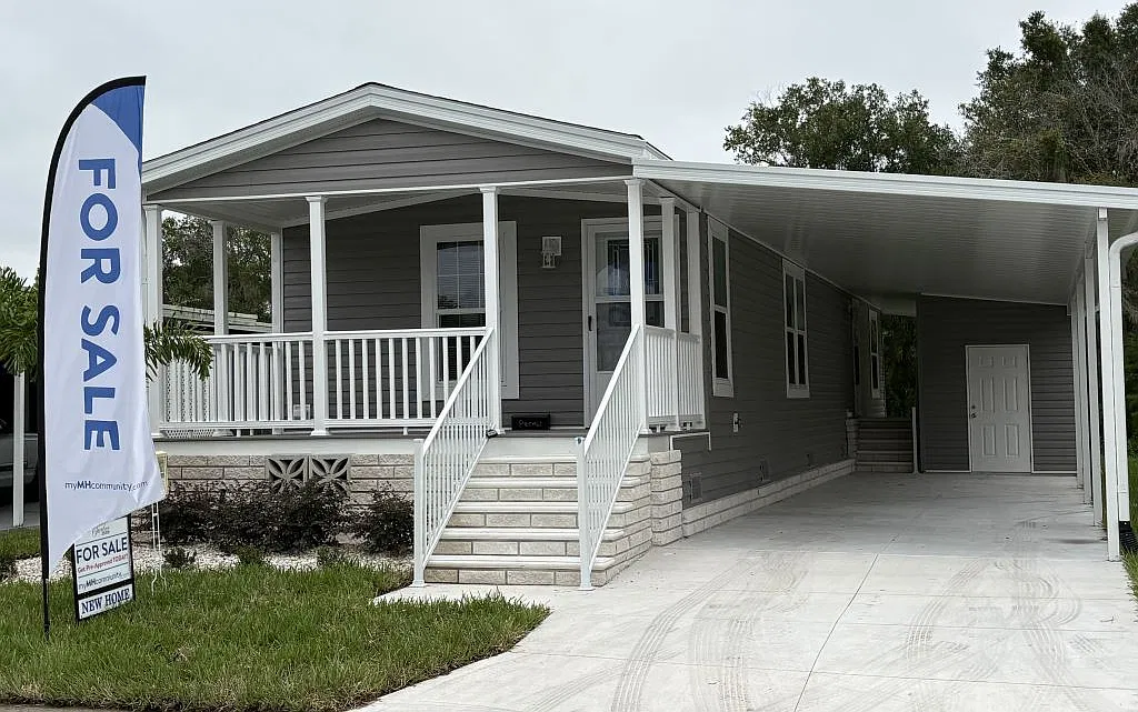 2 bed, 2.0 bath, 1088 sqft, $1,399 — Photo 1