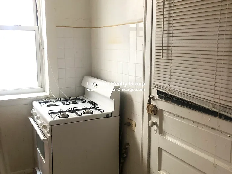 1806 W Farwell Ave #1A — Photo 5