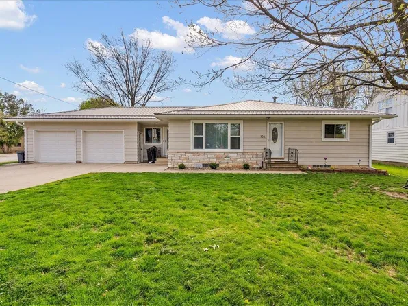106 Pershing Ave, Lincoln, IA 50652