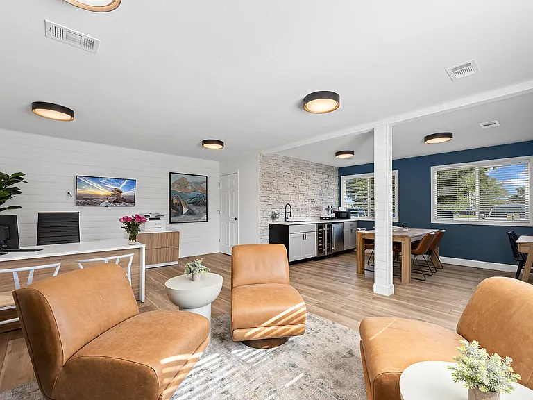 Fairview Apartments — Photo 10