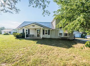 1540 Roger Cole Rd, Bowling Green, KY 42101
