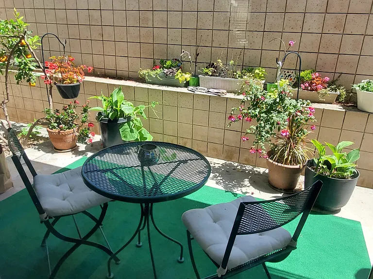 Del Prado — Photo 4