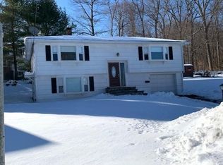 48 Venus Dr, Worcester, MA 01605