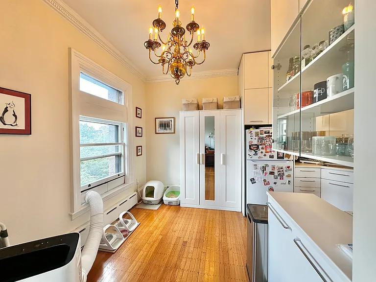 184-190 Commonwealth Ave #53 — Photo 8