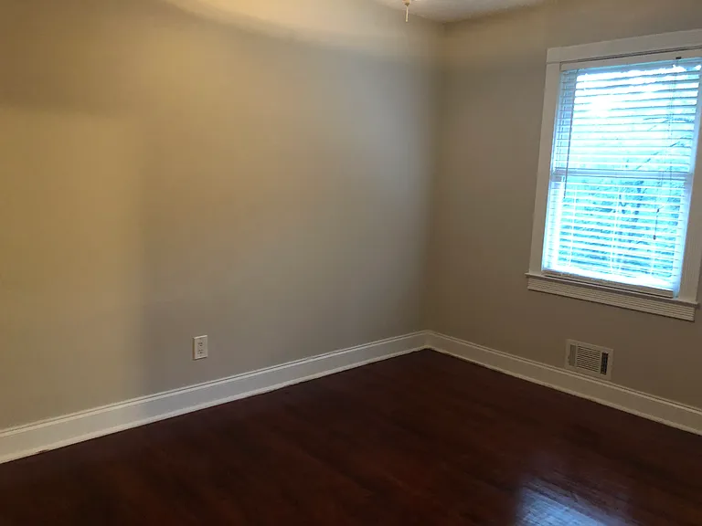 1815 Old Canton Rd — Photo 18