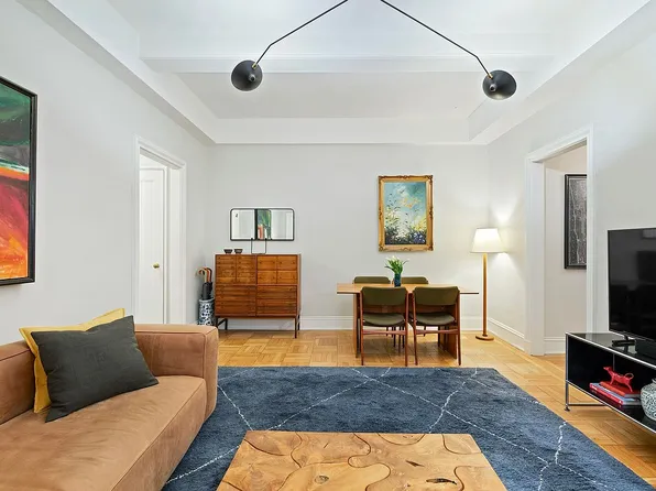 40 W 67th St APT 1A, New York, NY 10023