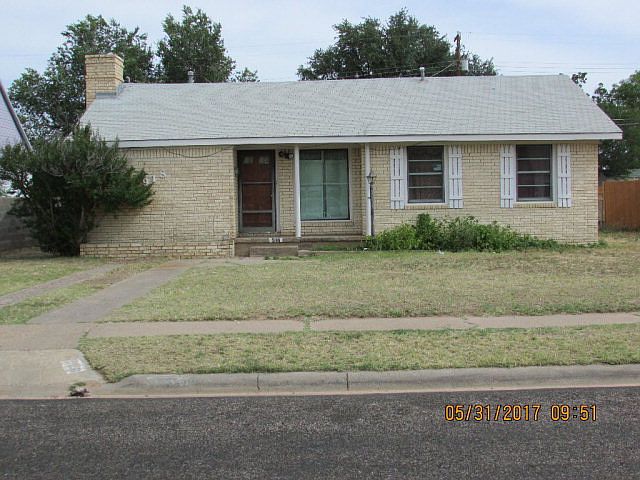 1st image of 918 W 20th St