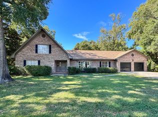 22 12th St, Apalachicola, FL 32320