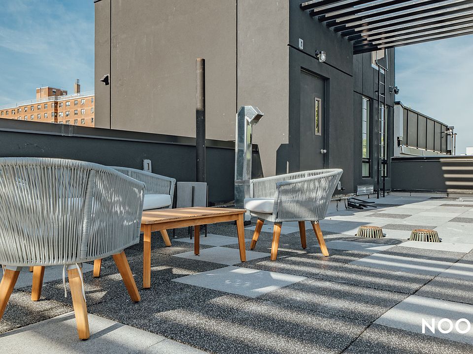 1st image of 115 Clifton Pl #5
